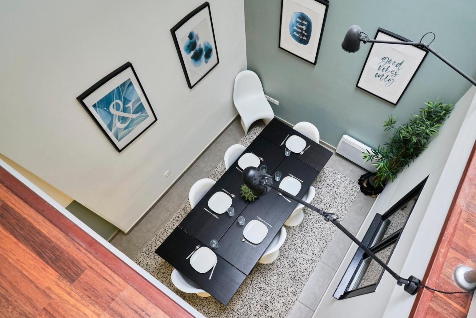 4 Bedroom With Parking ! * Lilla