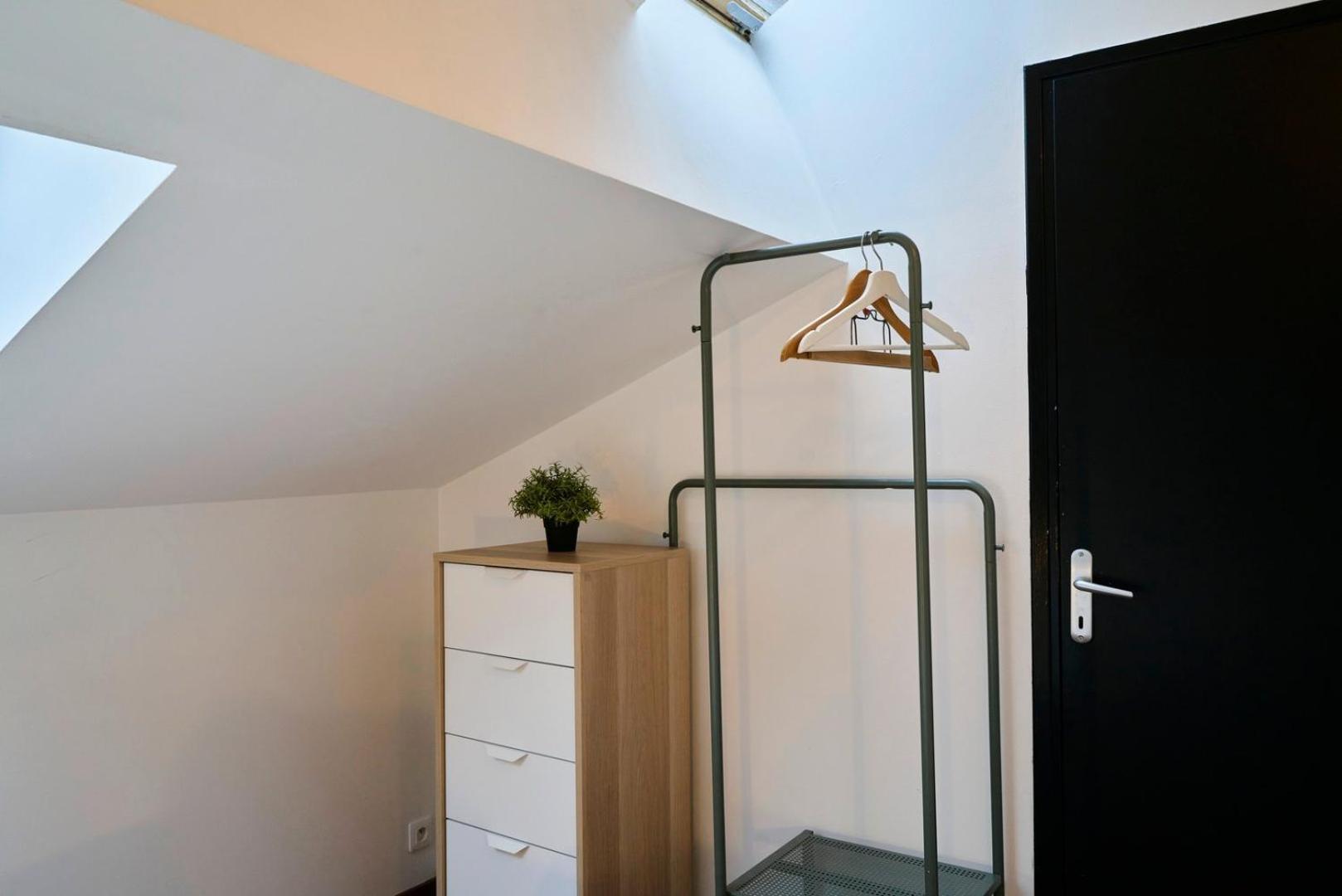 Appartamento 4 Bedroom With Parking ! *
